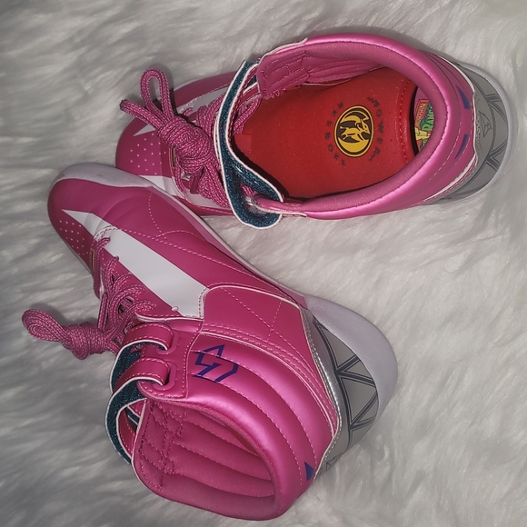 Kids Reebok Power Ranger sneakers size 2.5 - Picture 3 of 7